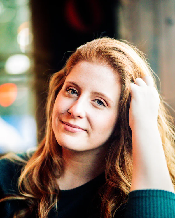 Полина Веселова, Бровист и лэшмейкер